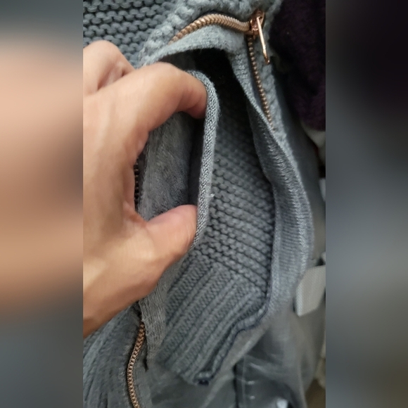 Lululemon Karma Kurmasana Sweater Size 8 - Picture 7 of 10